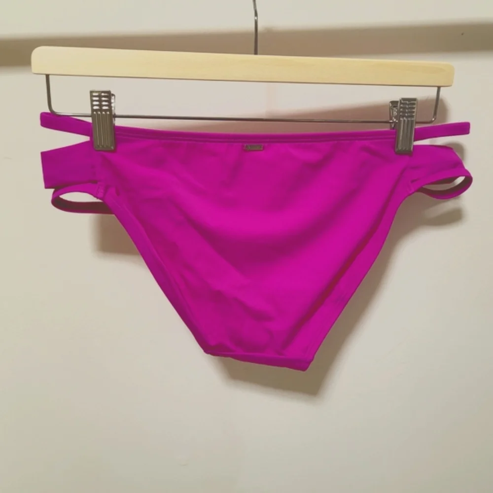 New VS PINK Bikini Bottoms